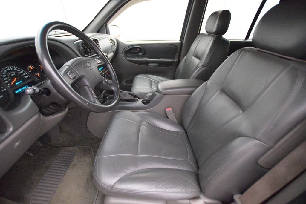 used 2002 Chevrolet TrailBlazer EXT car, priced at $5,899