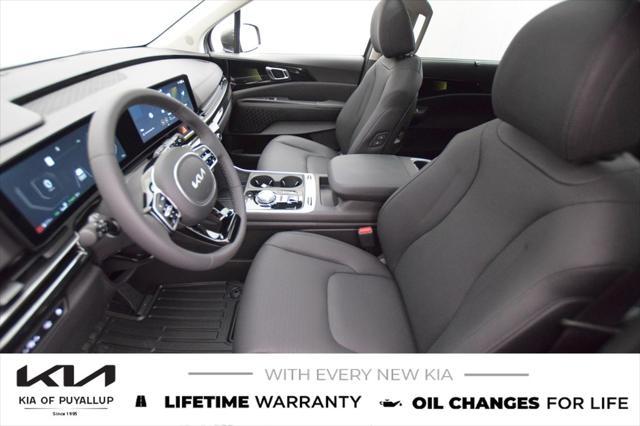 new 2025 Kia Carnival Hybrid car, priced at $54,755