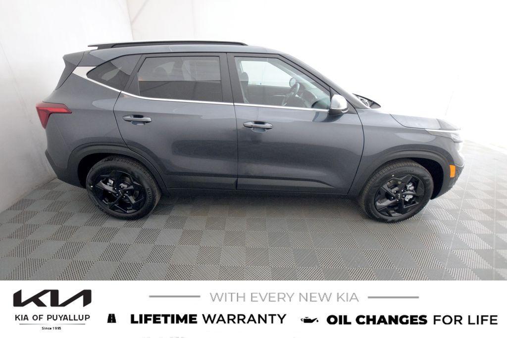 new 2026 Kia Seltos car, priced at $30,975