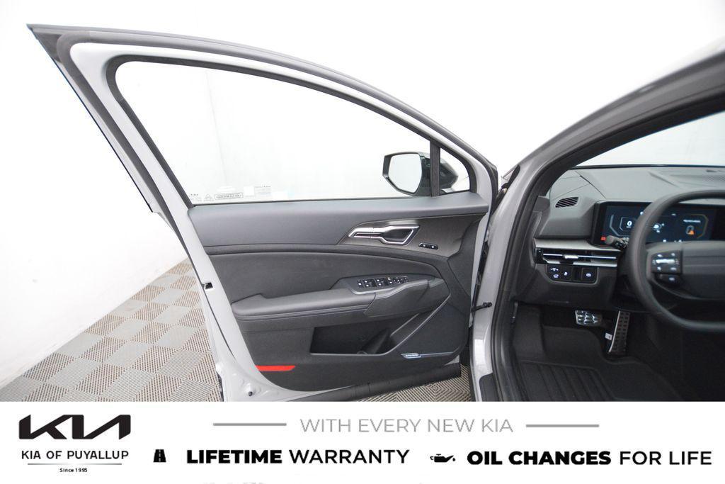 new 2026 Kia Sportage car, priced at $41,990