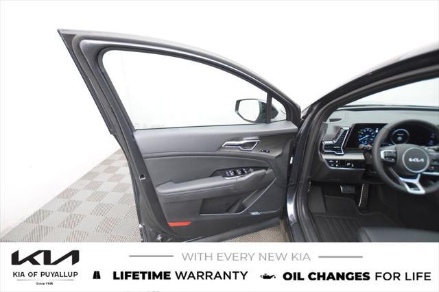 new 2025 Kia Sportage car, priced at $46,525