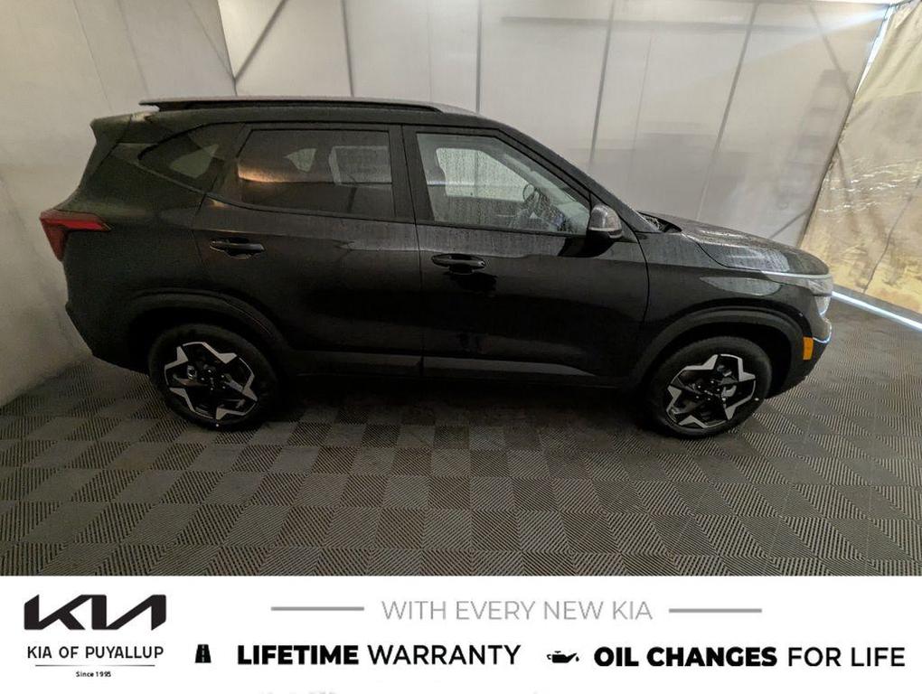 new 2025 Kia Seltos car, priced at $28,820