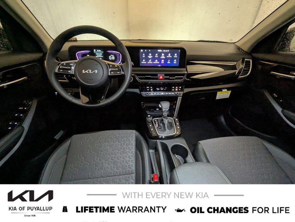 new 2025 Kia Seltos car, priced at $28,820