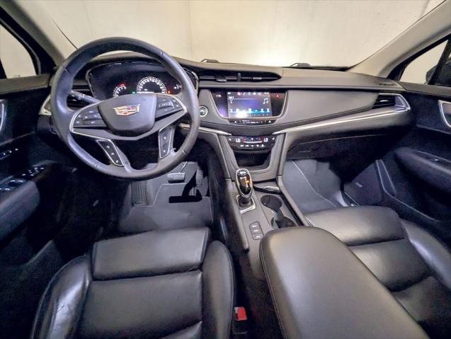 used 2017 Cadillac XT5 car, priced at $13,998