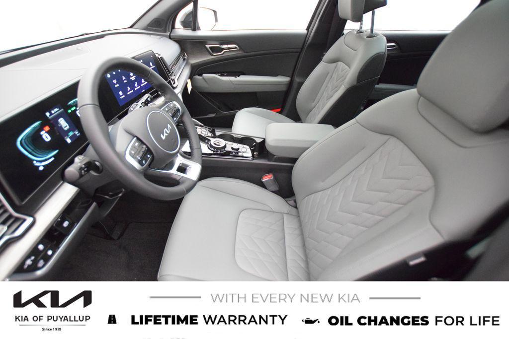new 2025 Kia Sportage car, priced at $40,495