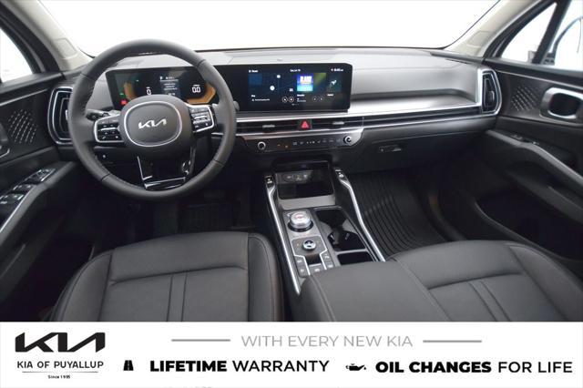 new 2025 Kia Sorento Hybrid car, priced at $42,960