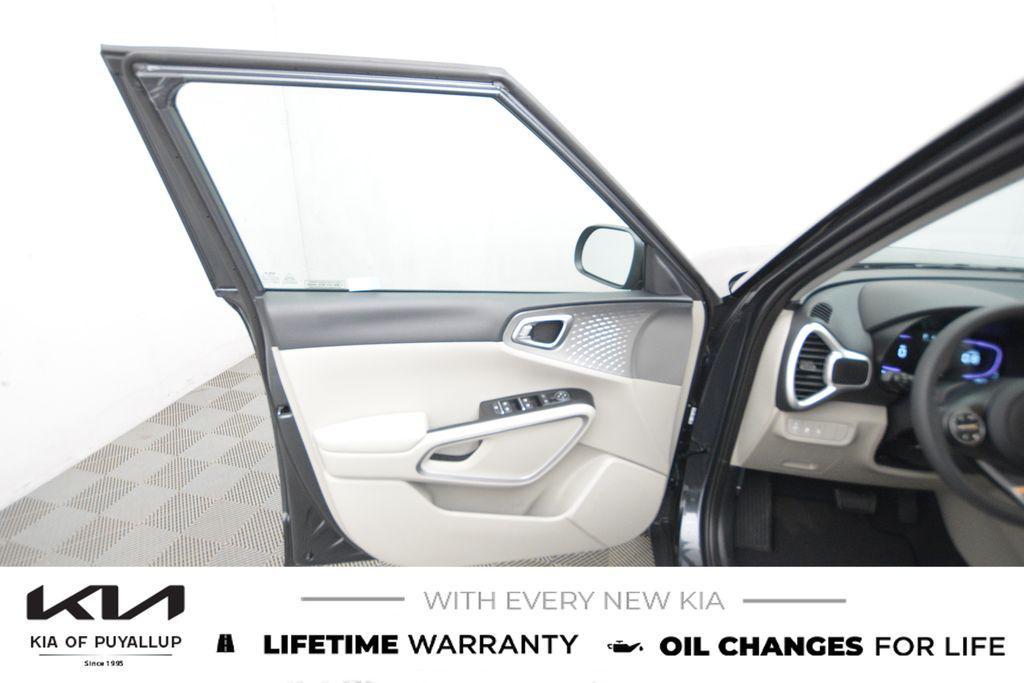 new 2025 Kia Soul car, priced at $22,185