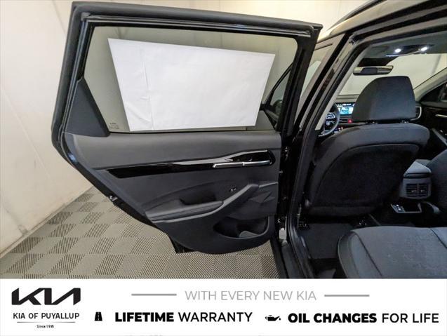 new 2025 Kia Seltos car, priced at $28,820