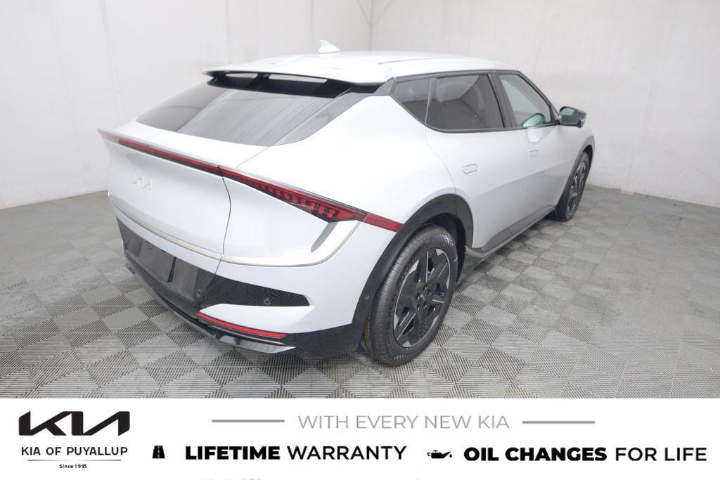new 2025 Kia EV6 car, priced at $52,015