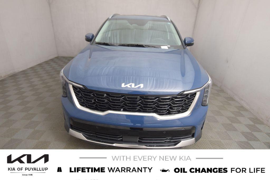 new 2025 Kia Sorento car, priced at $39,055