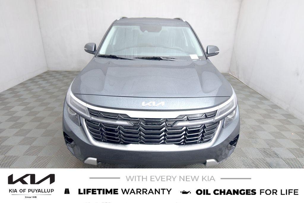 new 2025 Kia Seltos car, priced at $27,495