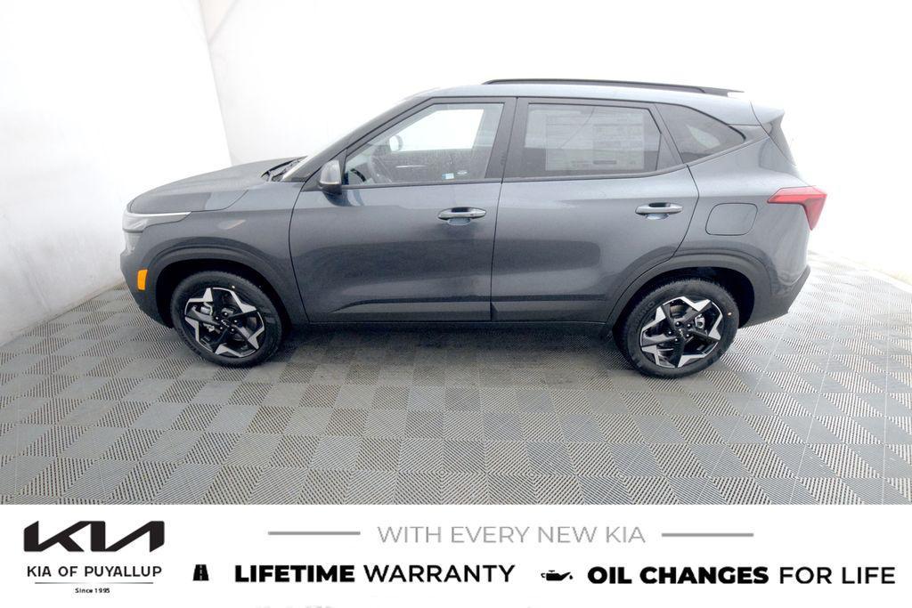 new 2025 Kia Seltos car, priced at $27,495