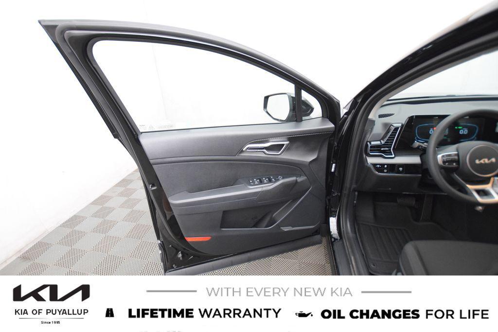new 2025 Kia Sportage Hybrid car, priced at $32,330