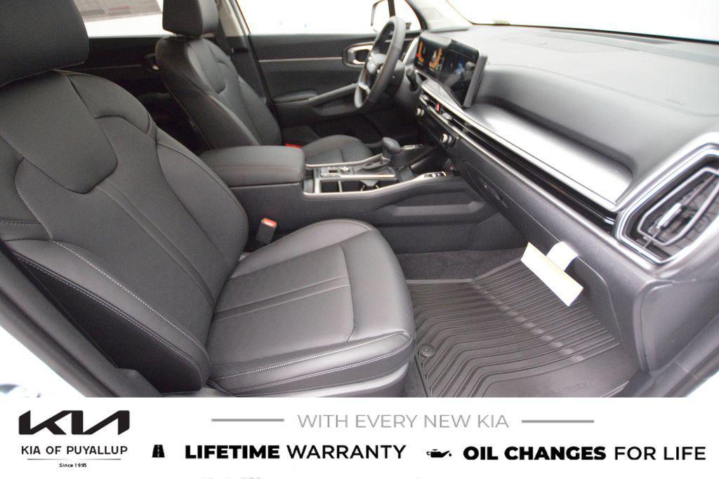 new 2026 Kia Sorento car, priced at $42,195