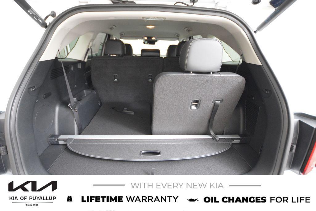 new 2026 Kia Sorento car, priced at $42,195