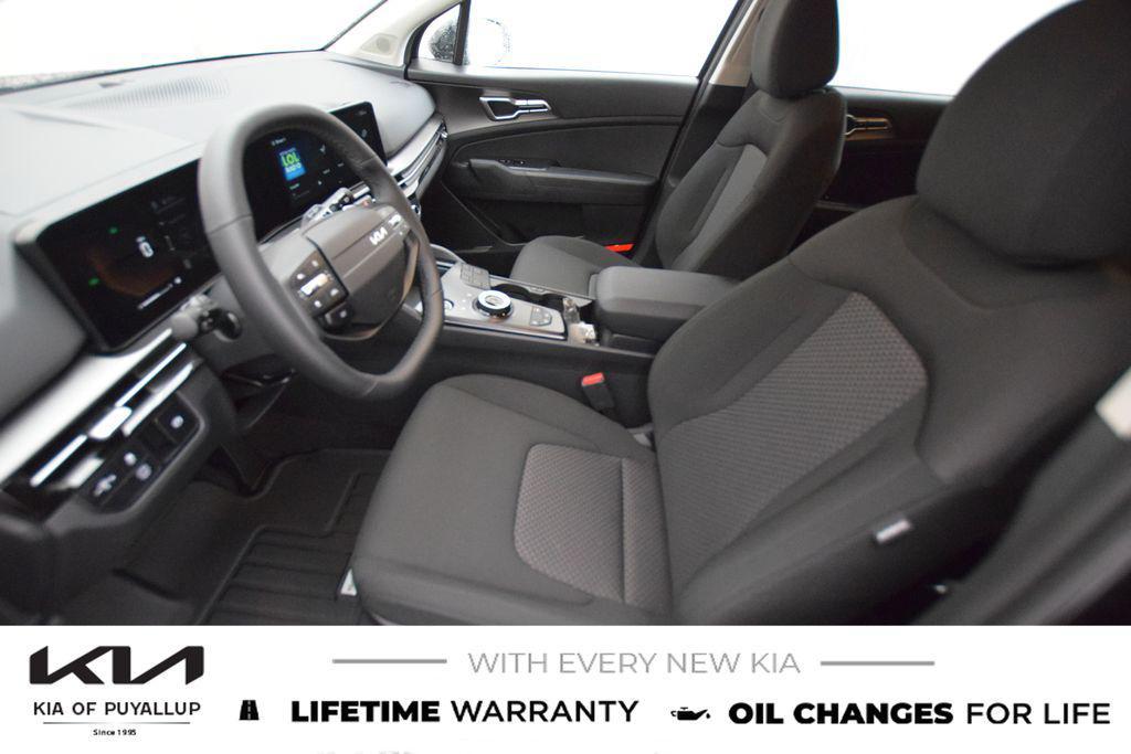 new 2026 Kia Sportage Hybrid car, priced at $32,075