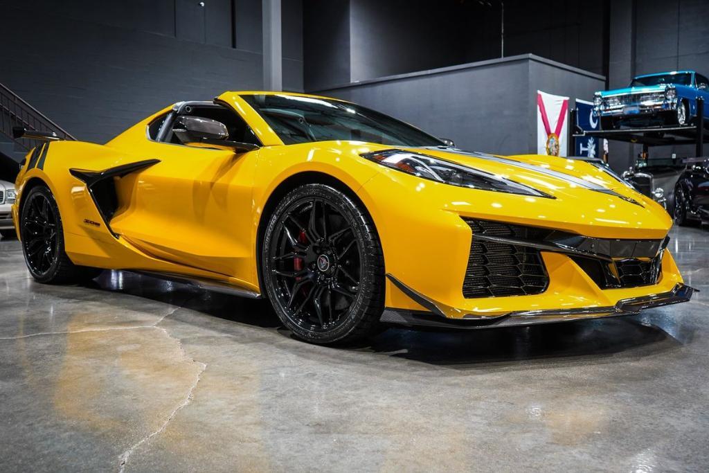 used 2025 Chevrolet Corvette car, priced at $148,989