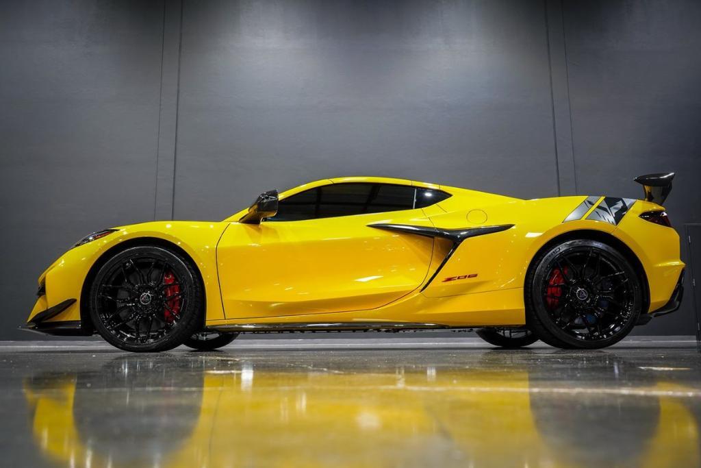 used 2025 Chevrolet Corvette car, priced at $157,989