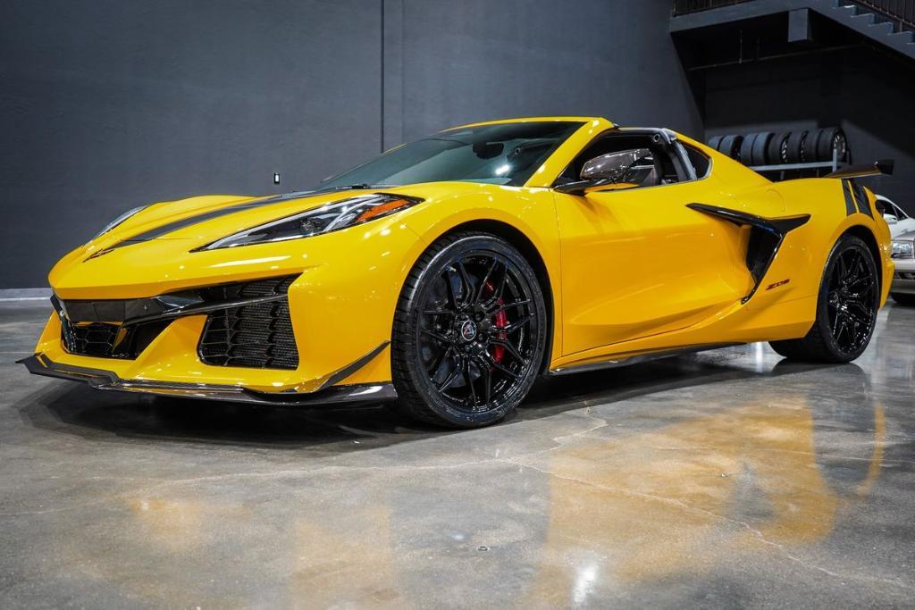 used 2025 Chevrolet Corvette car, priced at $148,989