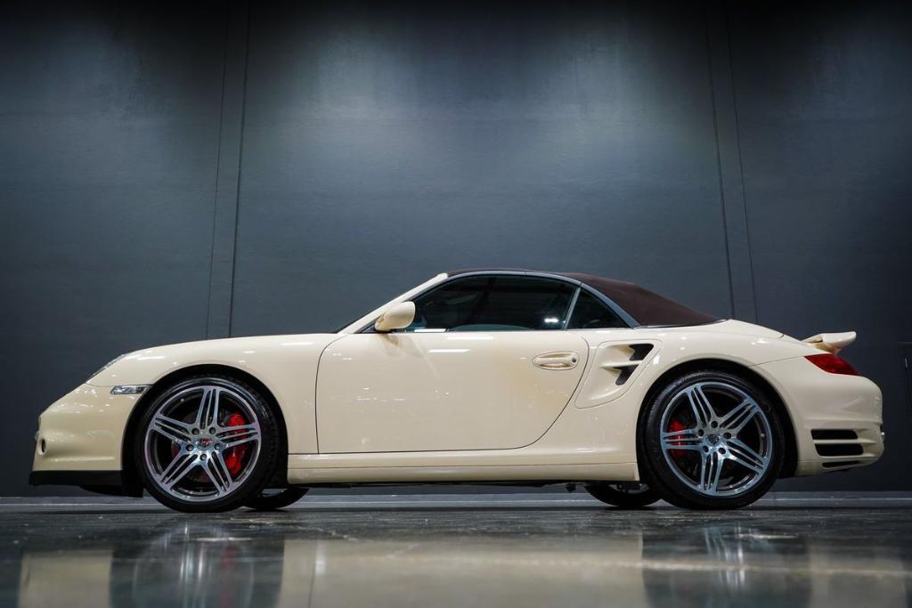used 2009 Porsche 911 car, priced at $119,989