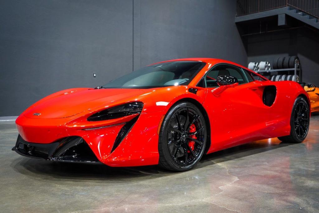 used 2024 McLaren Artura car, priced at $224,989
