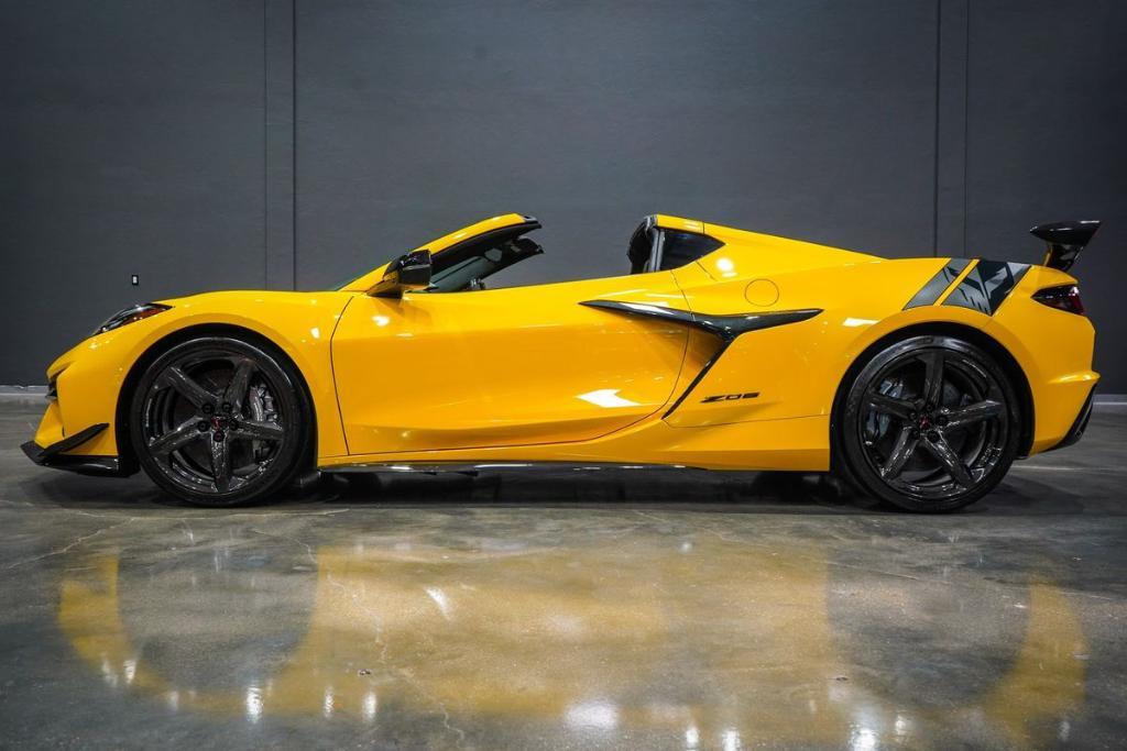 used 2025 Chevrolet Corvette car, priced at $147,989