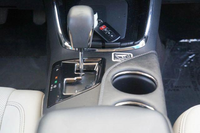 used 2016 Toyota Avalon car, priced at $13,992