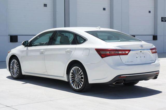 used 2016 Toyota Avalon car, priced at $13,992