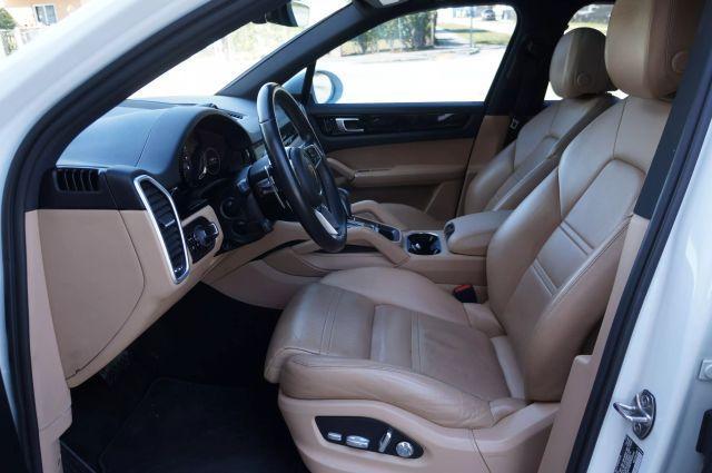 used 2019 Porsche Cayenne car, priced at $34,992