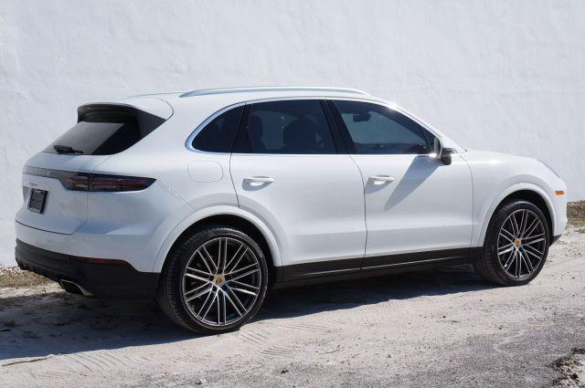 used 2019 Porsche Cayenne car, priced at $34,992