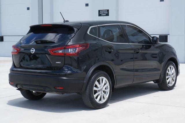 used 2022 Nissan Rogue Sport car, priced at $11,992