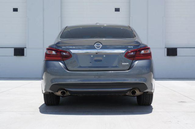 used 2018 Nissan Altima car