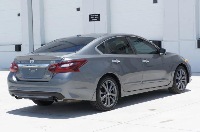 used 2018 Nissan Altima car