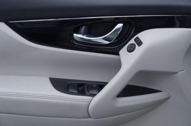used 2020 Nissan Rogue Sport car, priced at $11,992
