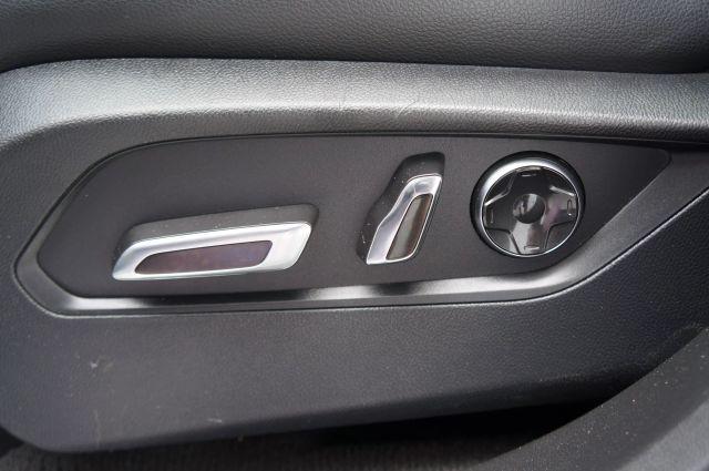 used 2020 Acura RDX car, priced at $18,995