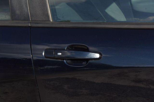 used 2021 Chevrolet Equinox car, priced at $13,995