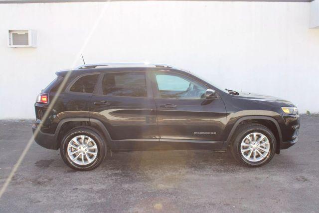 used 2021 Jeep Cherokee car, priced at $12,995