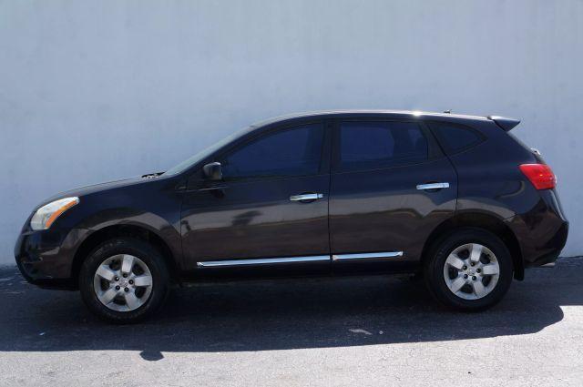 used 2013 Nissan Rogue car
