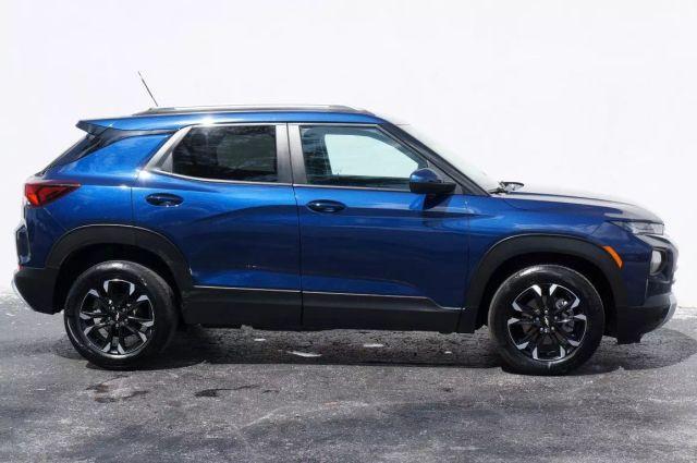 used 2023 Chevrolet TrailBlazer car, priced at $12,992