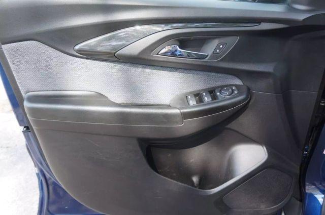 used 2023 Chevrolet TrailBlazer car, priced at $12,992