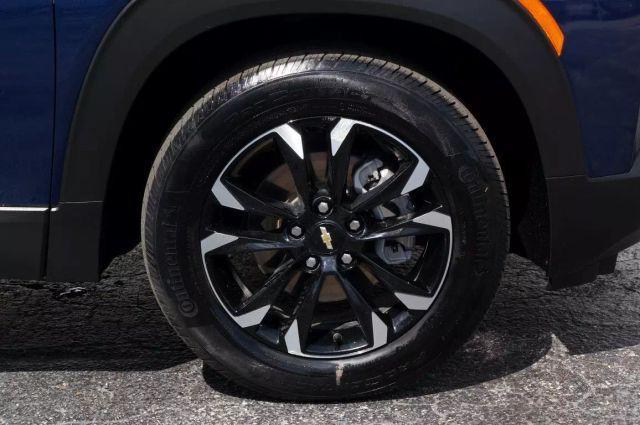 used 2023 Chevrolet TrailBlazer car, priced at $12,992