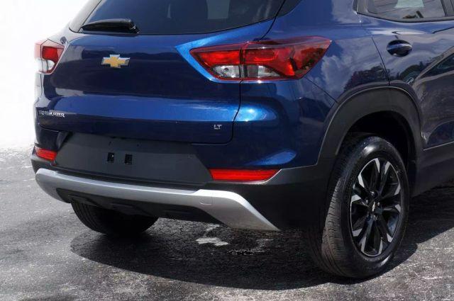 used 2023 Chevrolet TrailBlazer car, priced at $12,992