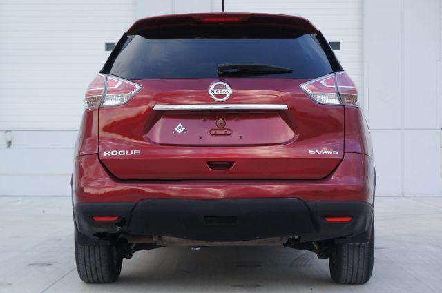 used 2015 Nissan Rogue car