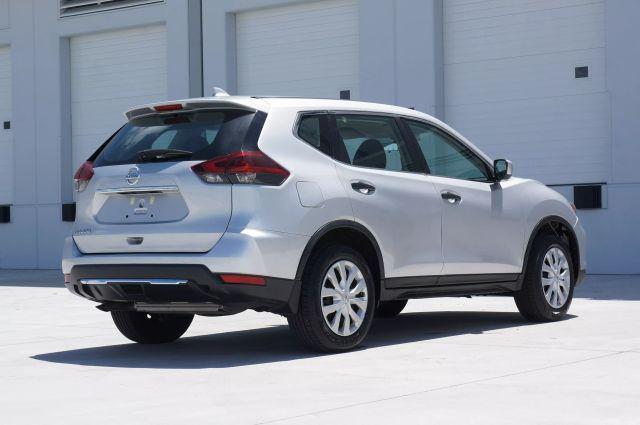 used 2020 Nissan Rogue car, priced at $12,992