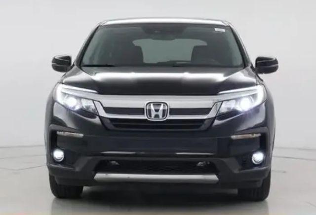 used 2021 Honda Pilot car, priced at $17,990
