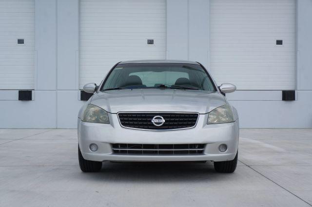 used 2006 Nissan Altima car, priced at $3,995