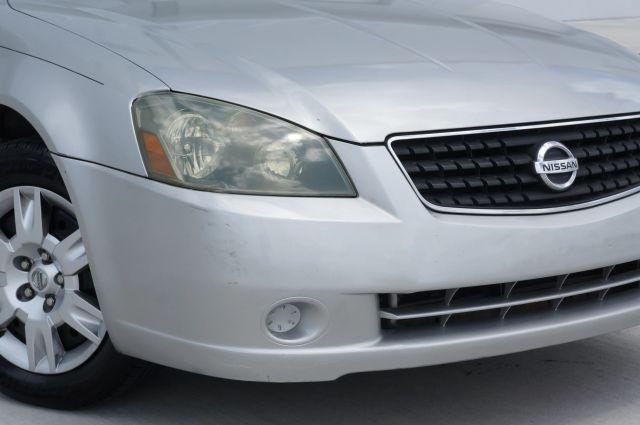 used 2006 Nissan Altima car, priced at $3,995