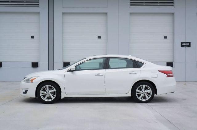 used 2013 Nissan Altima car, priced at $4,995