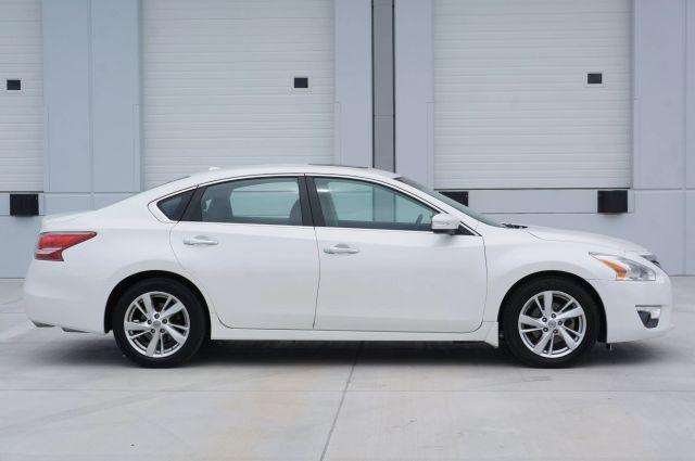 used 2013 Nissan Altima car, priced at $4,995