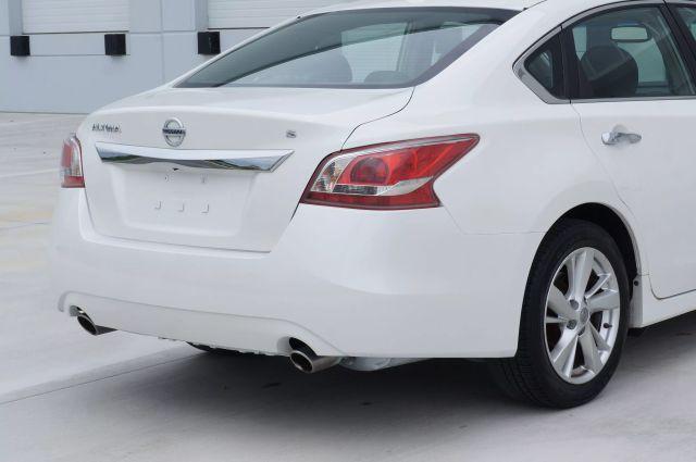 used 2013 Nissan Altima car, priced at $4,995